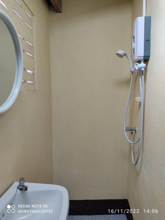 Chanmuang Guesthouse Mae Hong Son Zewnętrze zdjęcie