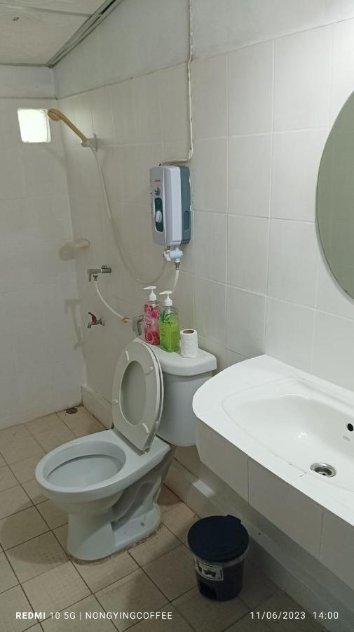 Chanmuang Guesthouse Mae Hong Son Zewnętrze zdjęcie